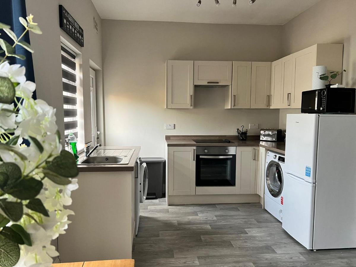 Kim Family Holiday Get-Away 4 Bedrooms 2 Baths Blackpool Exterior photo