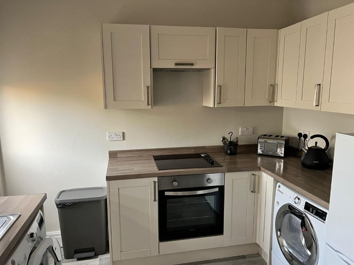 Kim Family Holiday Get-Away 4 Bedrooms 2 Baths Blackpool Exterior photo