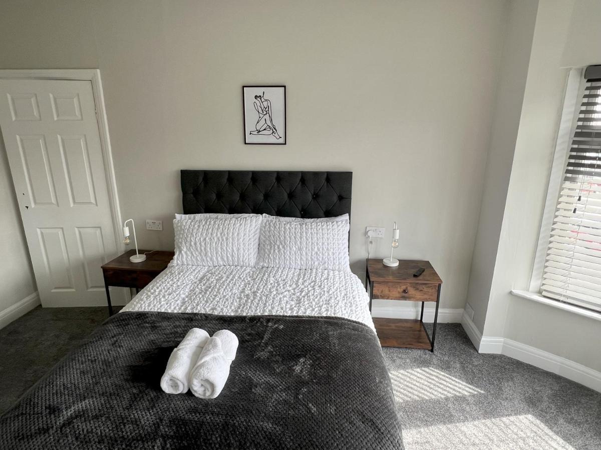Kim Family Holiday Get-Away 4 Bedrooms 2 Baths Blackpool Exterior photo