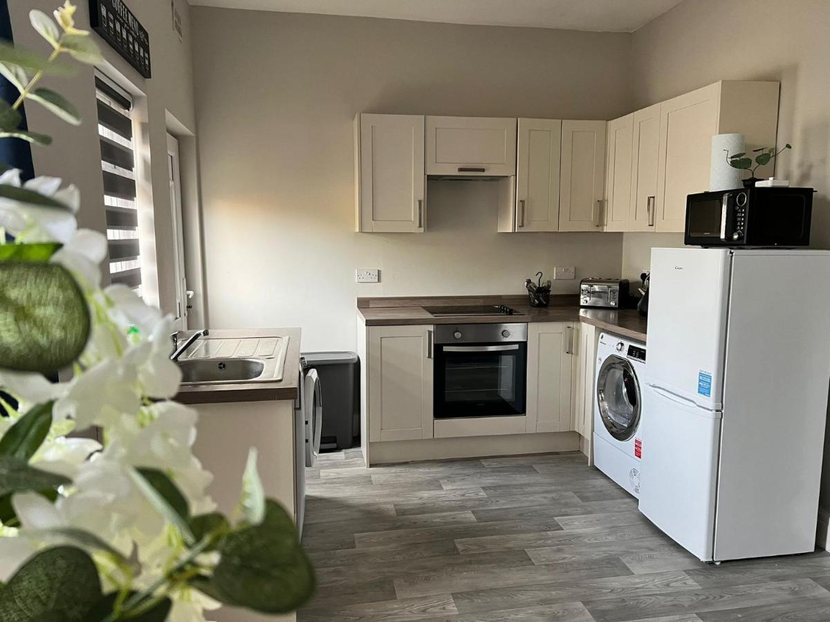 Kim Family Holiday Get-Away 4 Bedrooms 2 Baths Blackpool Exterior photo