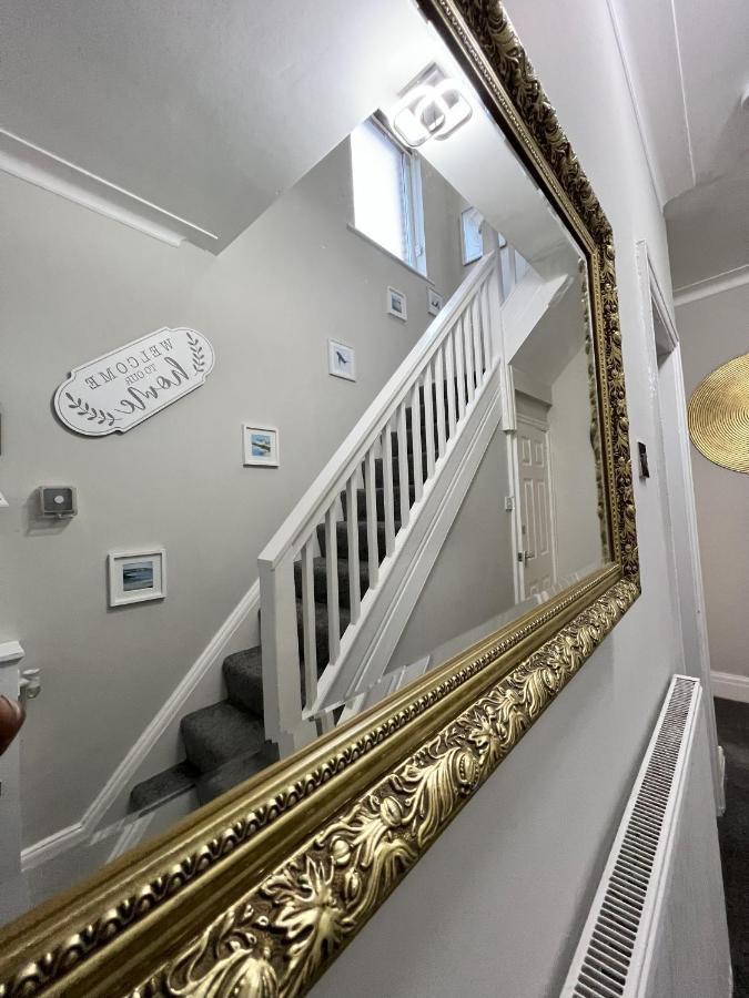 Kim Family Holiday Get-Away 4 Bedrooms 2 Baths Blackpool Exterior photo